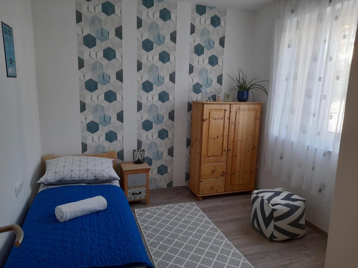 Kempi Kuckója Balatonalmádi Exterior foto